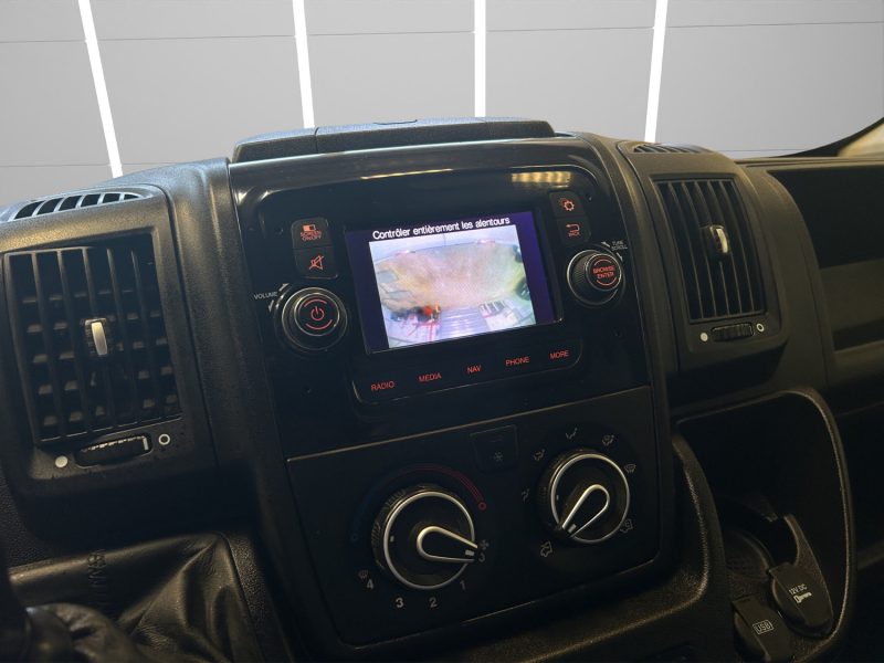 PEUGEOT BOXER  *TVA RECUPERABLE* 2.2 BLUEHDI 140CH 