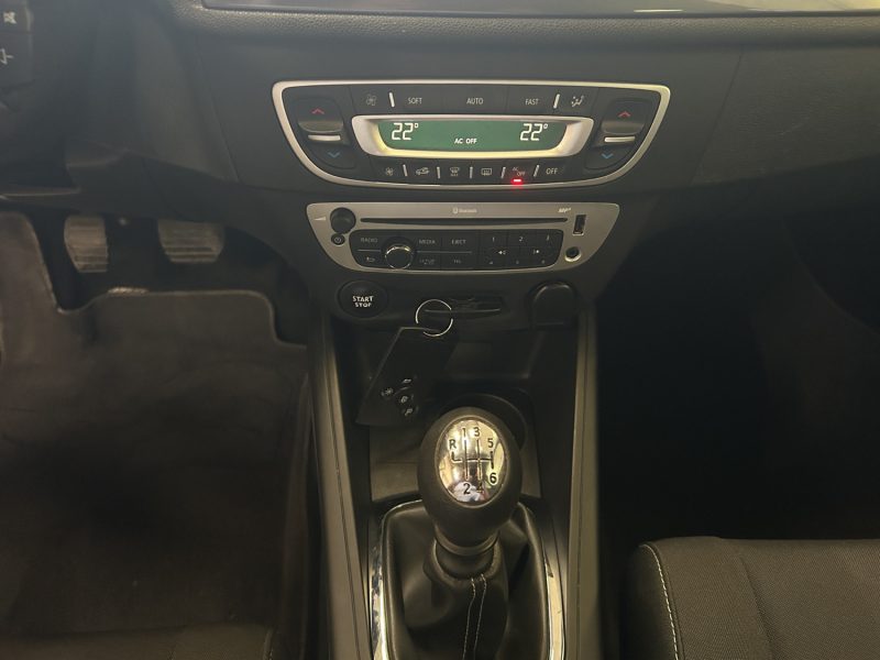 RENAULT MEGANEIII 1.2 TCE 132CH *EDITION LIMITED* 