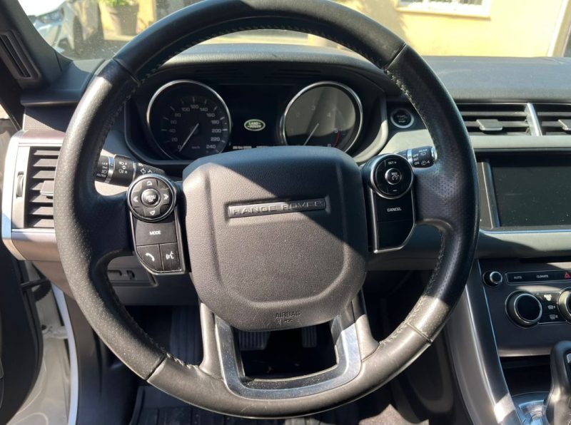 LAND ROVER RANGSPORT SDV6 3.0 306CH AUTOBIOGRAPHY 2015