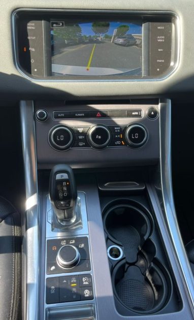 LAND ROVER RANGSPORT SDV6 3.0 306CH AUTOBIOGRAPHY 2015