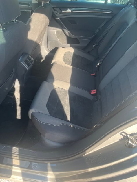 Volkswagen Golf 7 2.0 TDI 150 CH Carat Garantie