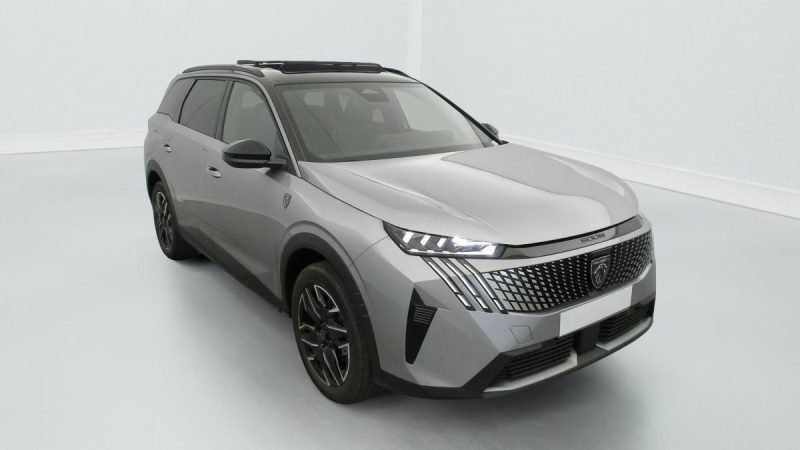 PEUGEOT 5008 HYBRID 145 E-DCS6 GT TOIT OUVRANT 2025