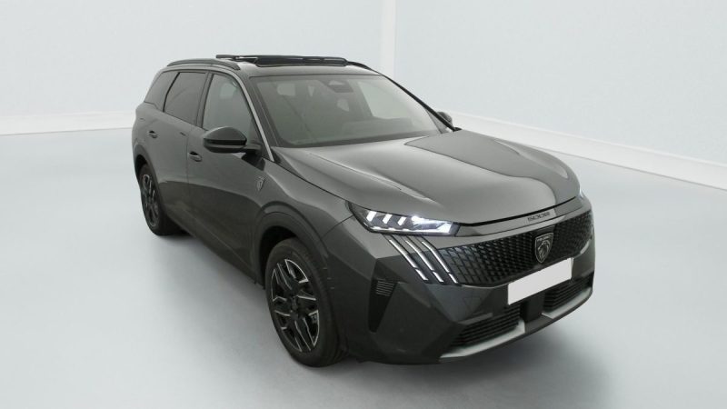 PEUGEOT 5008 HYBRID 145 E-DCS6 GT TOIT OUVRANT 2025