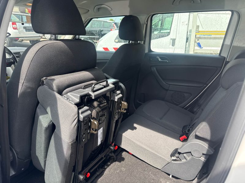 SKODA  YETI  2.0 TDI 110 AMBITION OUTDOOR 4X4 