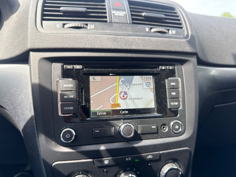 SKODA  YETI  2.0 TDI 110 AMBITION OUTDOOR 4X4 