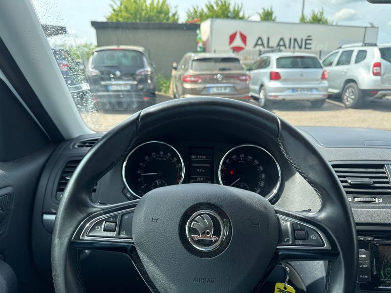 SKODA  YETI  2.0 TDI 110 AMBITION OUTDOOR 4X4 