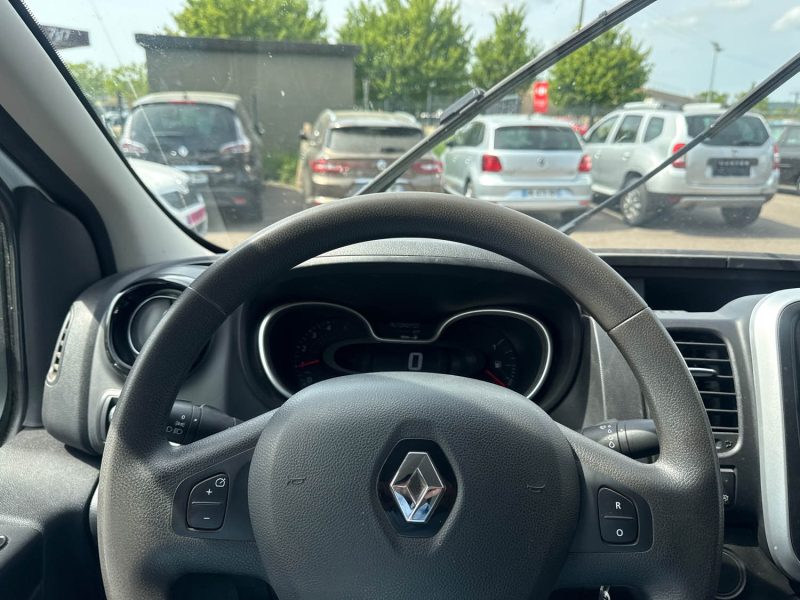 RENAULT TRAFIC L1H1 1000 2.0 DCI 145CH ENERGY CONFORT 13 325 € HT  