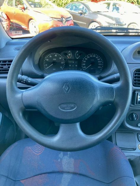 RENAULT CLIO II 1.9L Diesel RTA 65cv / Révisée&Garantie 