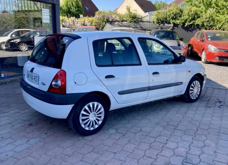RENAULT CLIO II 1.9L Diesel RTA 65cv / Révisée&Garantie 