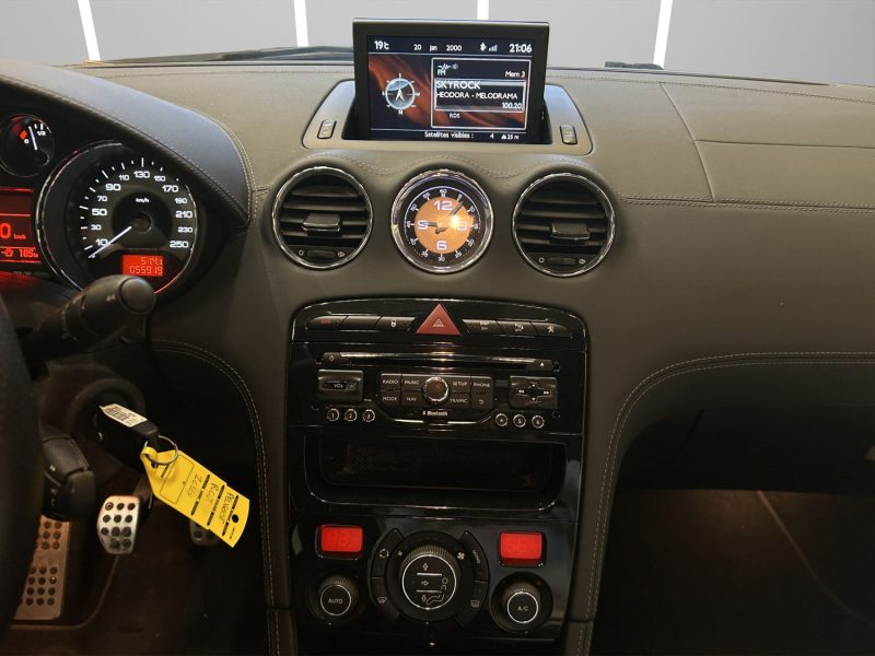 PEUGEOT RCZ 1.6 THP 16V 156CH 