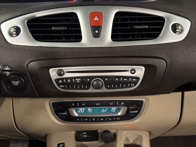 RENAULT GRAND SCENIC 3 III 1.9 DCI 130 Cv 1ERE MAIN / 37 700 Kms ATTELAGE GPS CAMERA - GARANTIE 1 AN