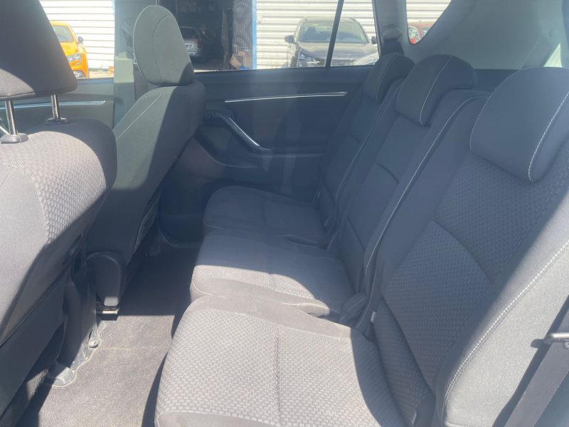 TOYOTA VERSO 126 D-4D 5 PLACES FAP SKYVIEW 237MKM