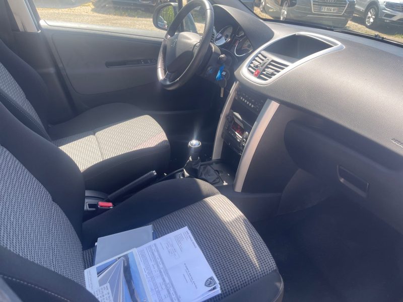 PEUGEOT 207 1.6 VTI 16V PREMIUM 5P 83MKM