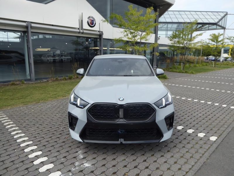 BMW X2 XDRIVE20D / HUD / HARMAN KARDON / 360° / M SPORT 2024