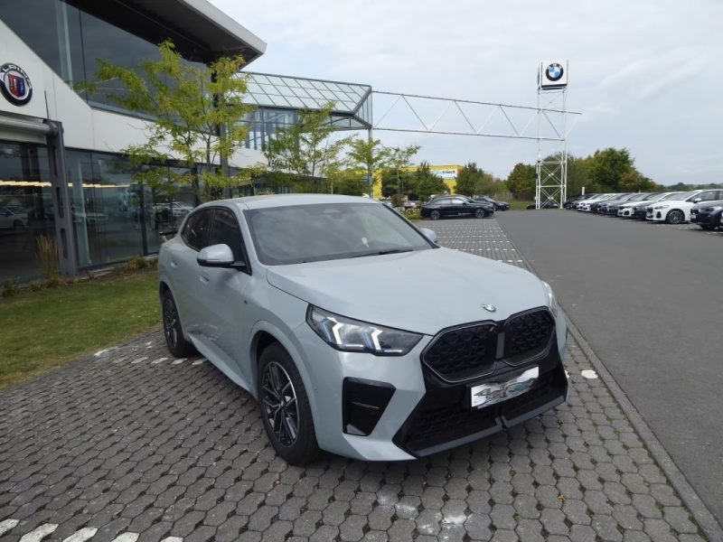 BMW X2 XDRIVE20D / HUD / HARMAN KARDON / 360° / M SPORT 2024