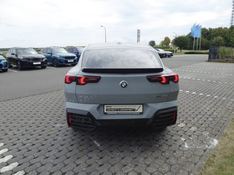 BMW X2 XDRIVE20D / HUD / HARMAN KARDON / 360° / M SPORT 2024