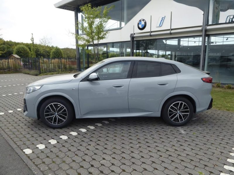 BMW X2 XDRIVE20D / HUD / HARMAN KARDON / 360° / M SPORT 2024