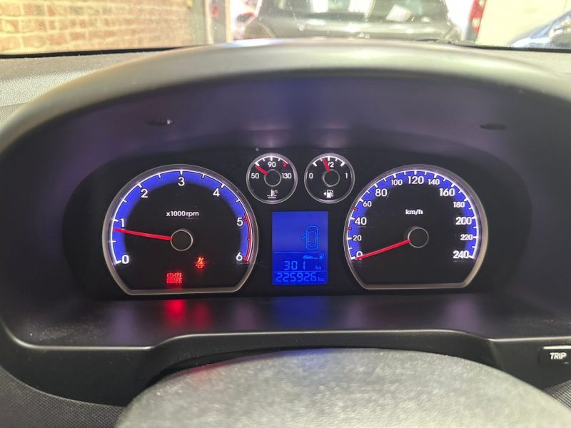 HYUNDAI  I30 1.6 CRDI CLASSIC BLUE 90 cv 2012