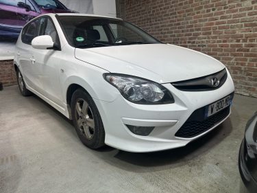 HYUNDAI  I30 1.6 CRDI CLASSIC BLUE 90 cv 2012