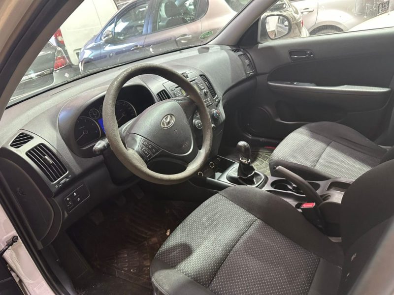 HYUNDAI  I30 1.6 CRDI CLASSIC BLUE 90 cv 2012