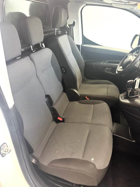 TOYOTA PRO CITY 1.5 MEDIUM 100 D-4D DYNAMIC 2021