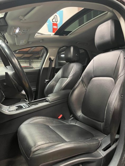MAGNIFIQUE JAGUAR XF PURE 2.0D 180CH (CAMÉRA DE RECUL, TOIT OUVRANT, RADAR AVANT/ARRIÈRE)⭐️⭐️⭐️⭐️⭐️