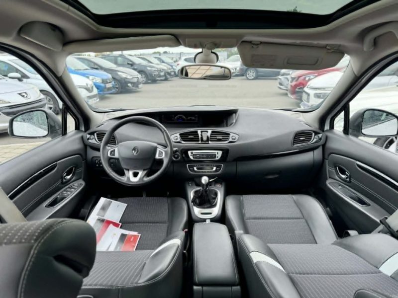 RENAULT SCENICIII 1.6 DCI 130 EXPRESSION 2012
