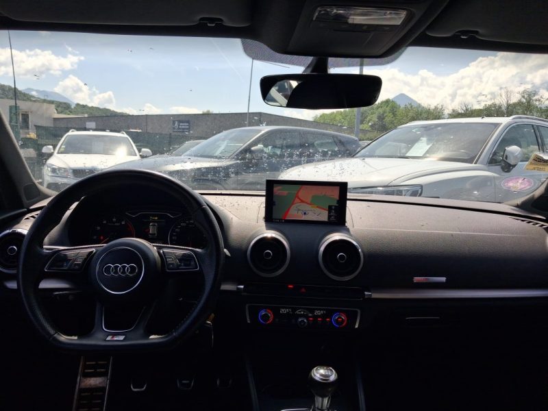 AUDI A3 1.5 TFSI 150 CV S-LINE BVM6 SUIVIE D'ENTRETIEN DISPONIBLE