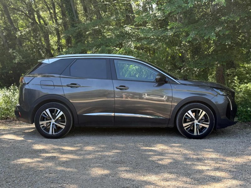 PEUGEOT 3008 II HYBRID 225CH E-EAT8 ROADTRIP 