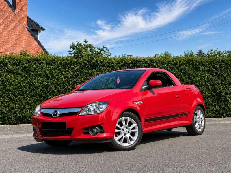 OPEL TIGRA 1.4 ROADSTER // EN L’ÉTAT //  TOIT HS