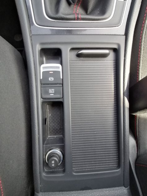 VOLKSWAGEN Golf VII GTI - 230ch Performance 