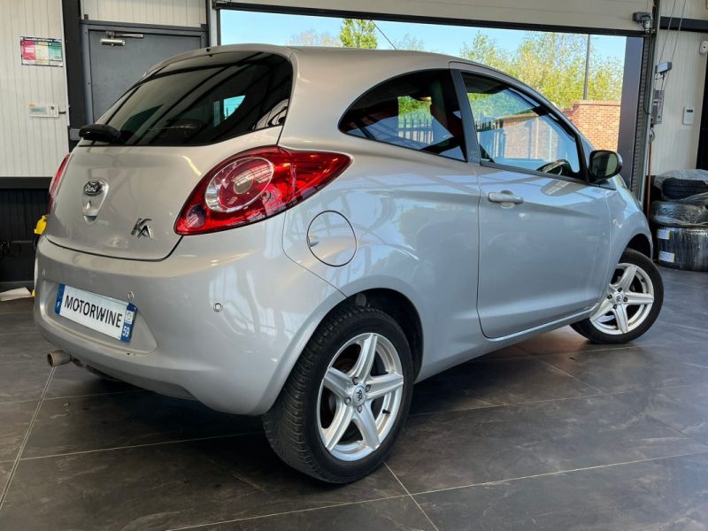 🚗 FORD KA 1.2 69ch ⚙️ TITANIUM ❄️ Climatisation 📡 Radar de recul 📱 Bluetooth
