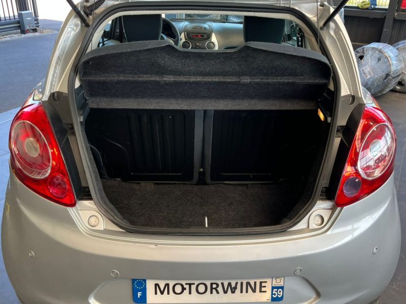 🚗 FORD KA 1.2 69ch ⚙️ TITANIUM ❄️ Climatisation 📡 Radar de recul 📱 Bluetooth