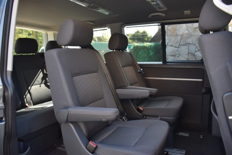 Volkswagen Multivan T5 2.5 TDI 130 7 places