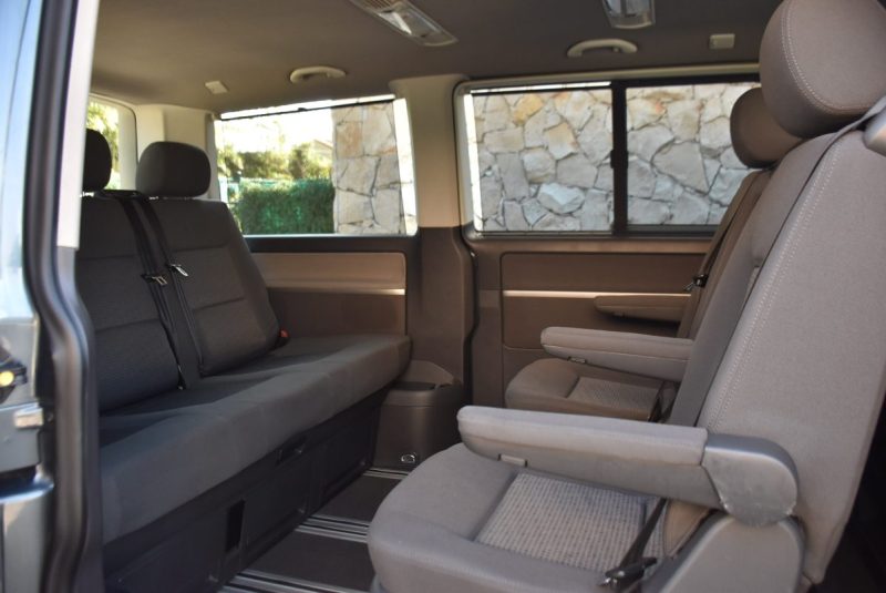 Volkswagen Multivan T5 2.5 TDI 130 7 places