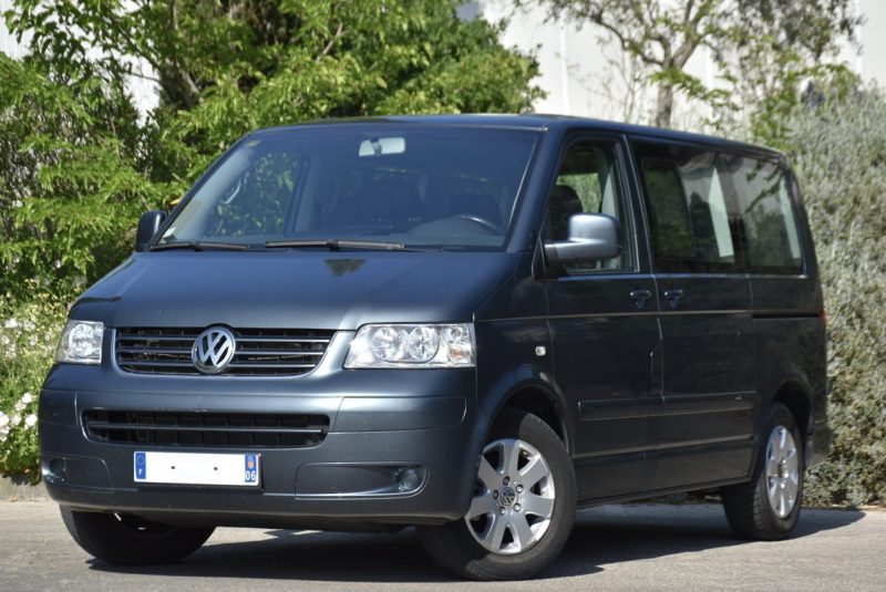 Volkswagen Multivan T5 2.5 TDI 130 7 places