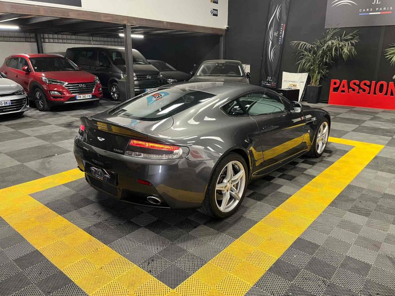 MAGNIFIQUE ASTON MARTIN V8 VANTAGE 426 CH (ORIGINE FRANCE, SUIVI D’ENTRETIEN, SIEGES CHAUFFANTS))