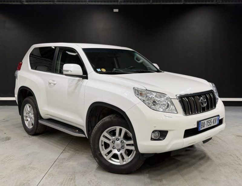 TOYOTA LAND CRUISER LC150 173 D-4D LEGENDE 3 PORTES BA 2010