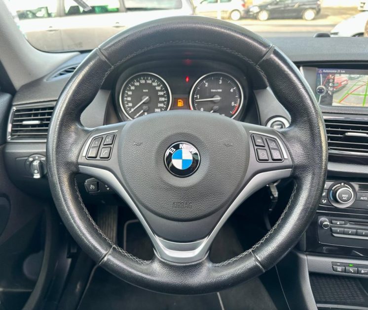 BMW X1 sDrive 18dA 143ch X-Line