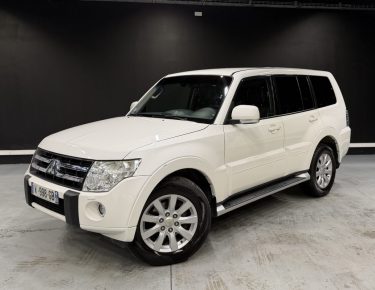 MITSUBISHI PAJERO 3.2 DI-D INVITE 2010