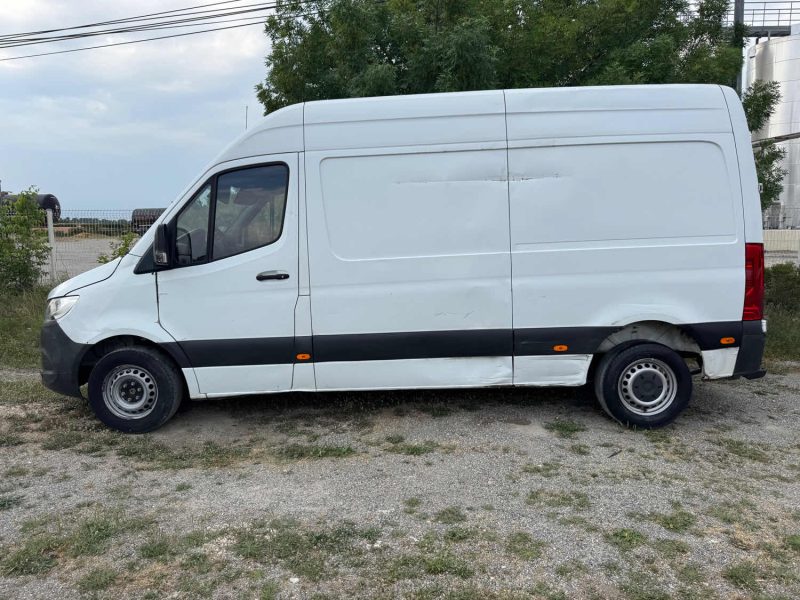 MERCEDES SPRINTER 311 CDI 2.2 D 114 Cv FWD TRACTION AVANT L2H1