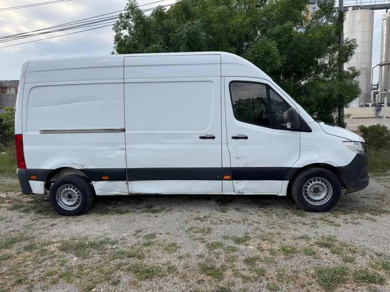 MERCEDES SPRINTER 311 CDI 2.2 D 114 Cv FWD TRACTION AVANT L2H1