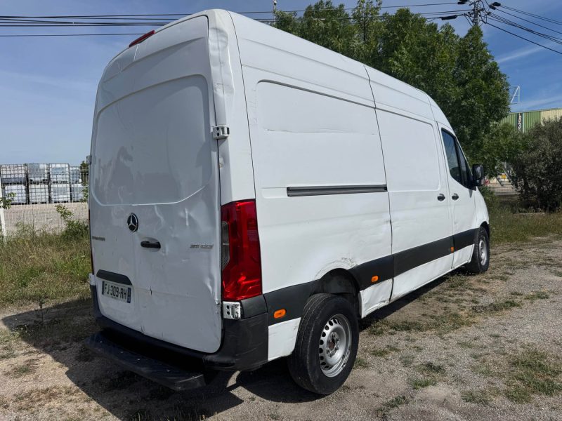MERCEDES SPRINTER 311 CDI 2.2 D 114 Cv FWD TRACTION AVANT L2H1