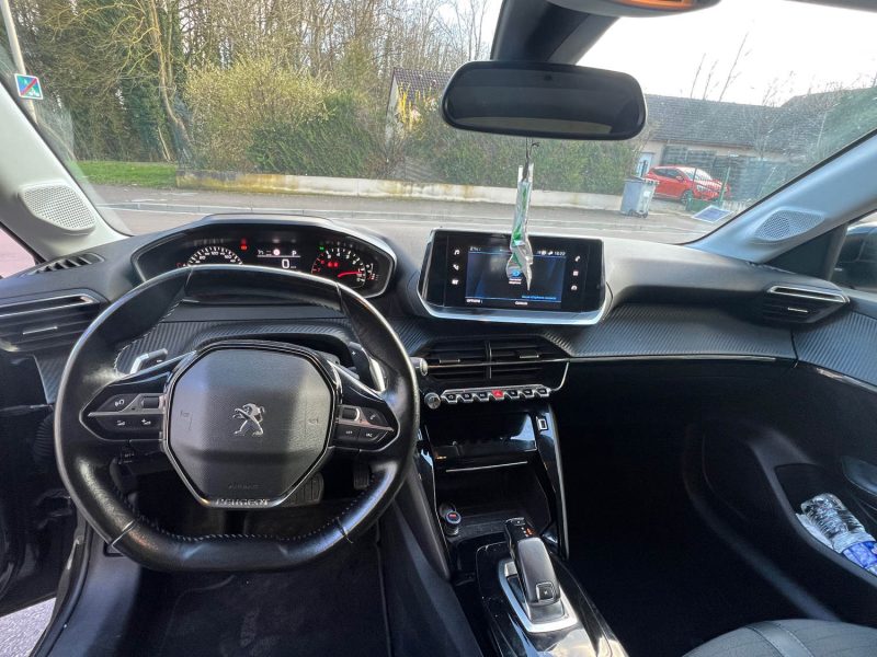 PEUGEOT 208 1.2 PURETECH 100CH BOITE AUTO