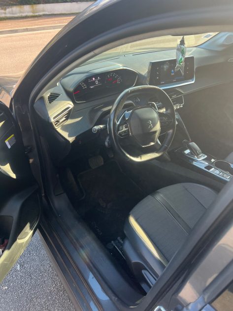 PEUGEOT 208 1.2 PURETECH 100CH BOITE AUTO