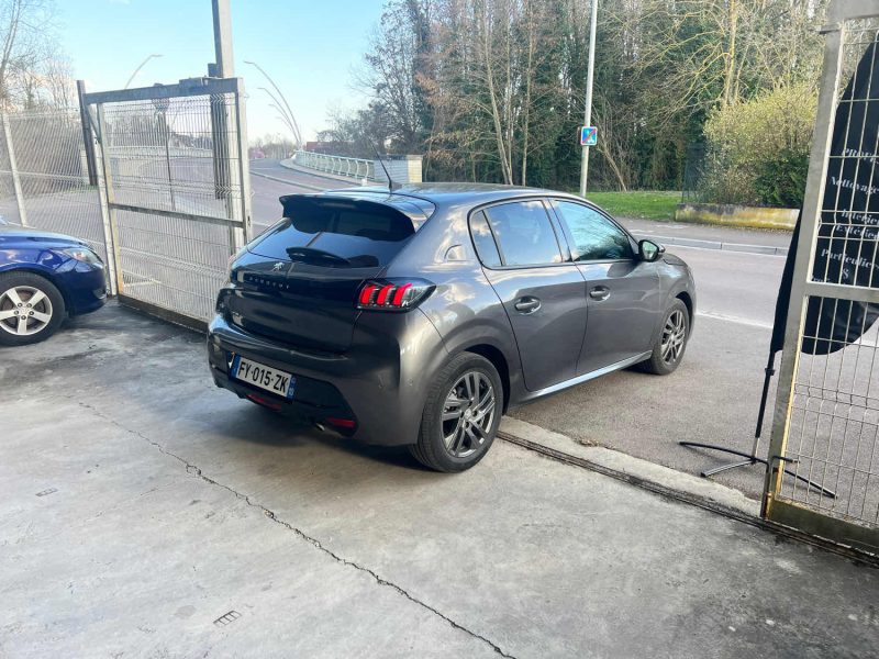 PEUGEOT 208 1.2 PURETECH 100CH BOITE AUTO