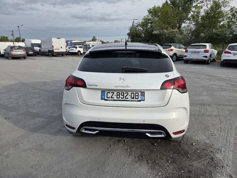 CITROEN DS4 1.6 E-HDI115 AIRDREAM EXECUTIVE 164000 km