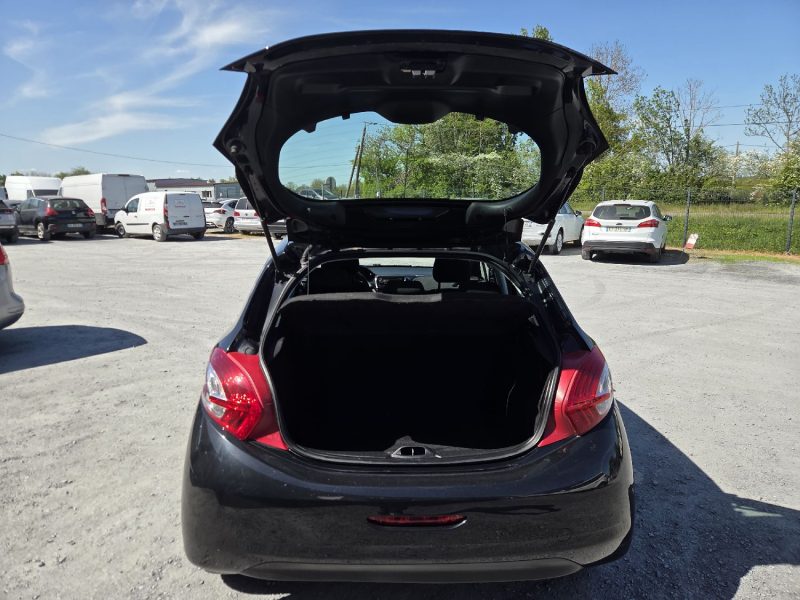 PEUGEOT 208 1.4 HDI 70cv ALLURE 5P 2013