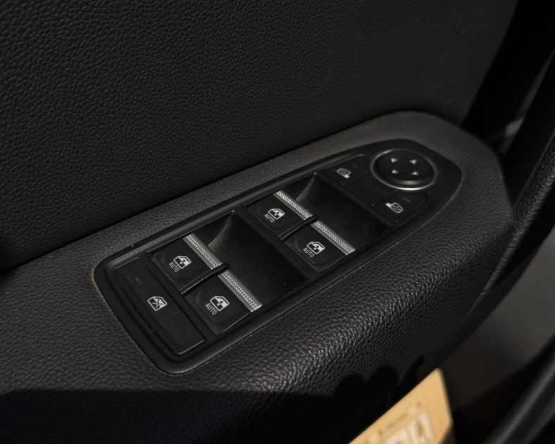 Renault Captur II 1.6 E-Tech Hybride 145ch Evolution — Entretien complet Renault - GARANTIE 6 MOIS