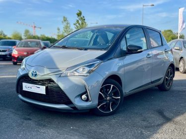 TOYOTA YARIS III 1.5 HYBRID 100h COLLECTION